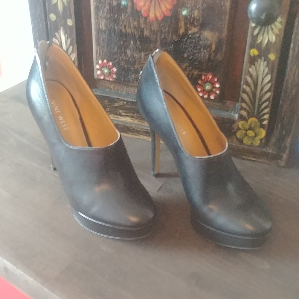 Black Nine West High Heel Booties 6.5